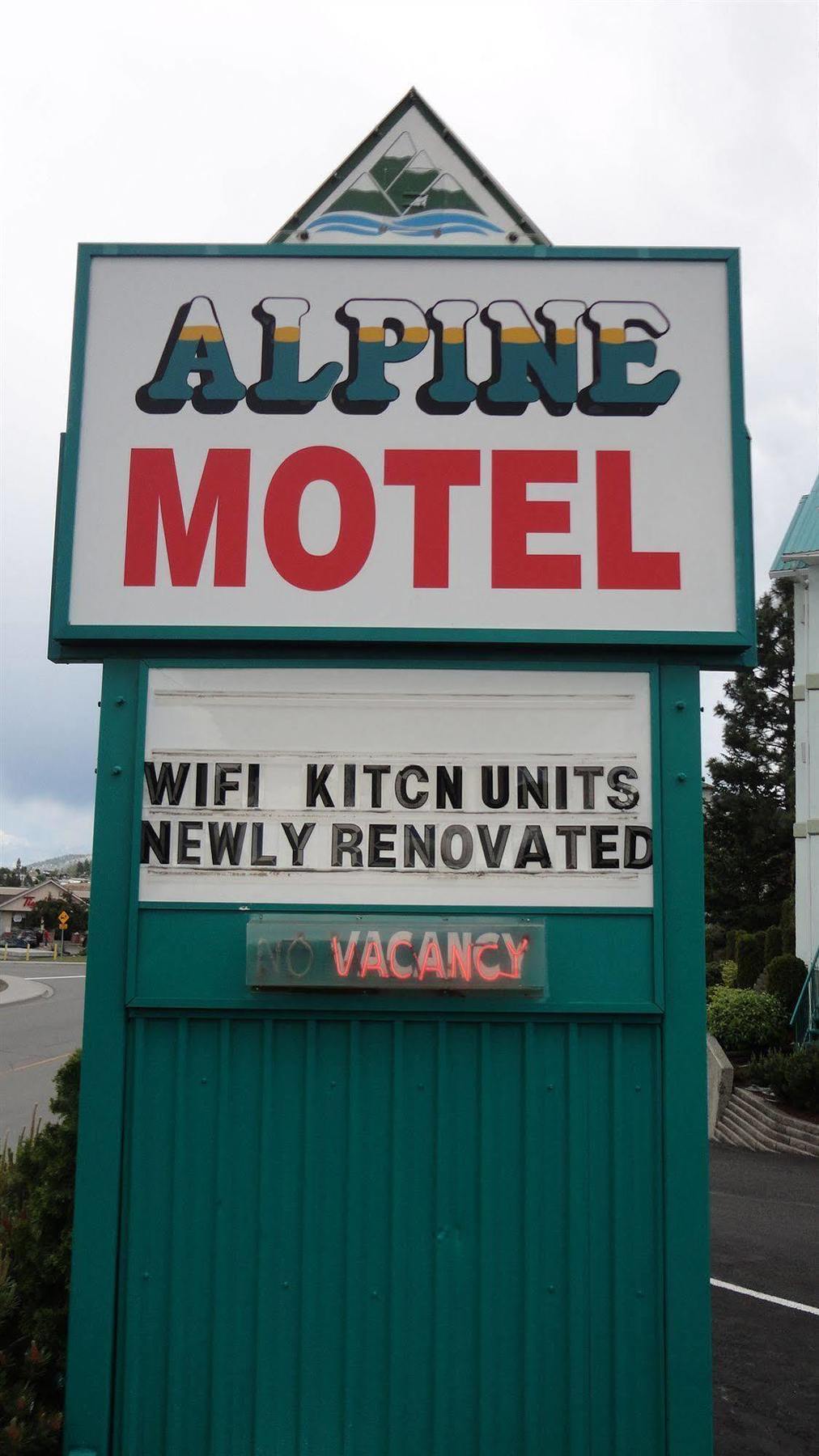 Alpine Motel แคมลูปส์ ภายนอก รูปภาพ